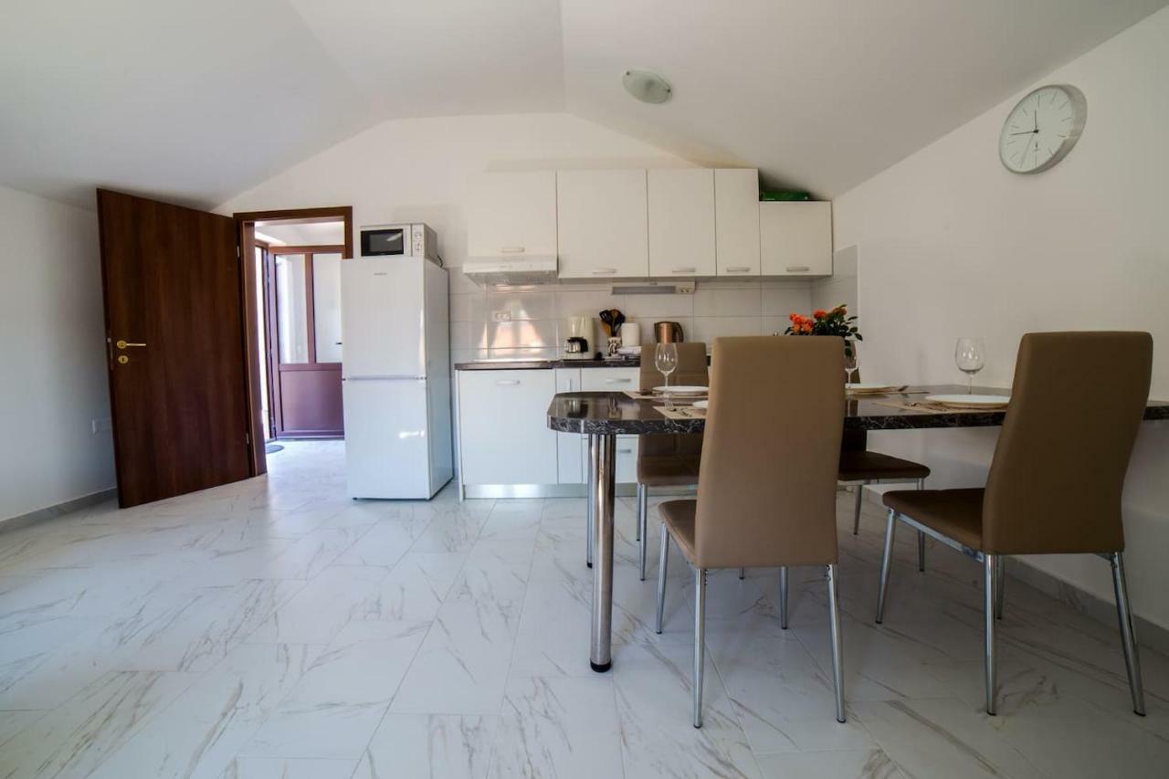 Apartment Podini Brsec Exterior photo